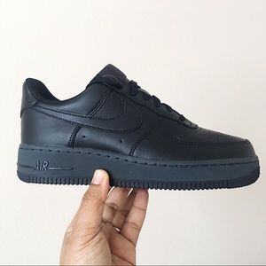 Nike Air Force 1 Flyleather Triple Black